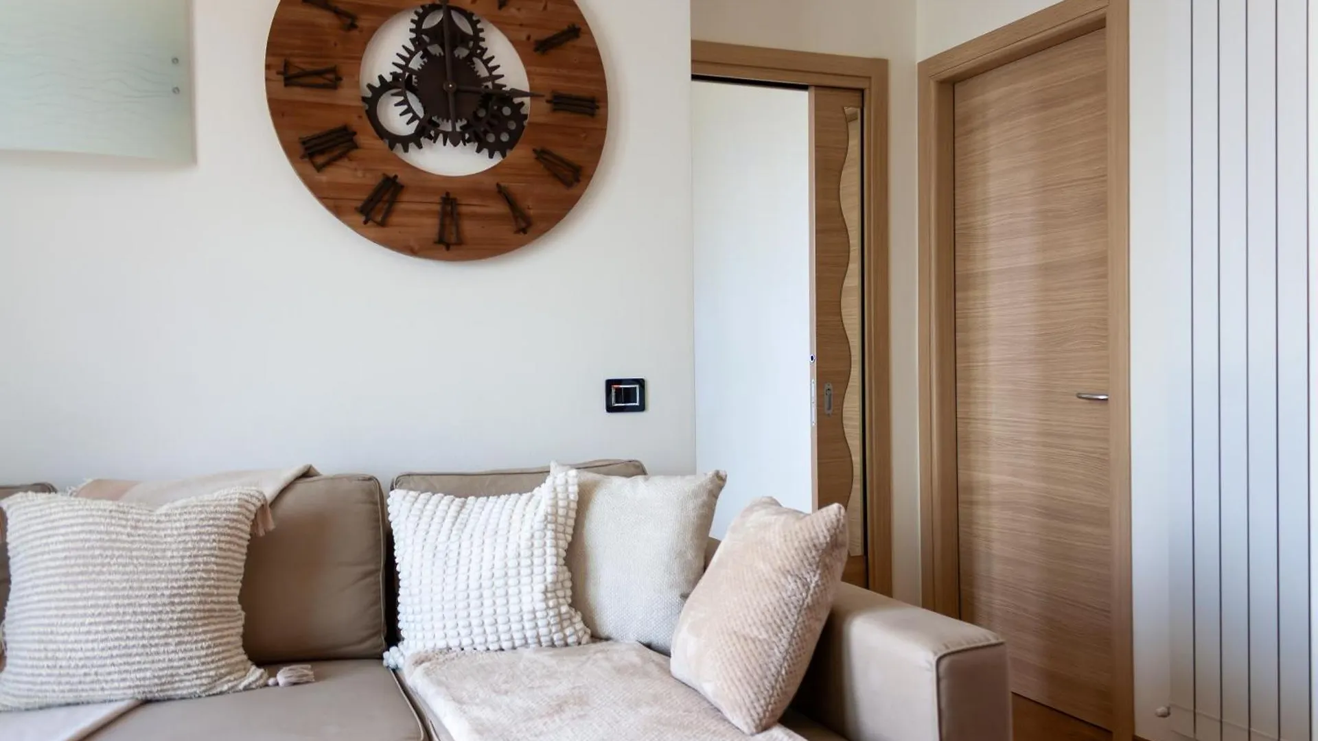 Lago & Sole Parzanica 0*,  Италия