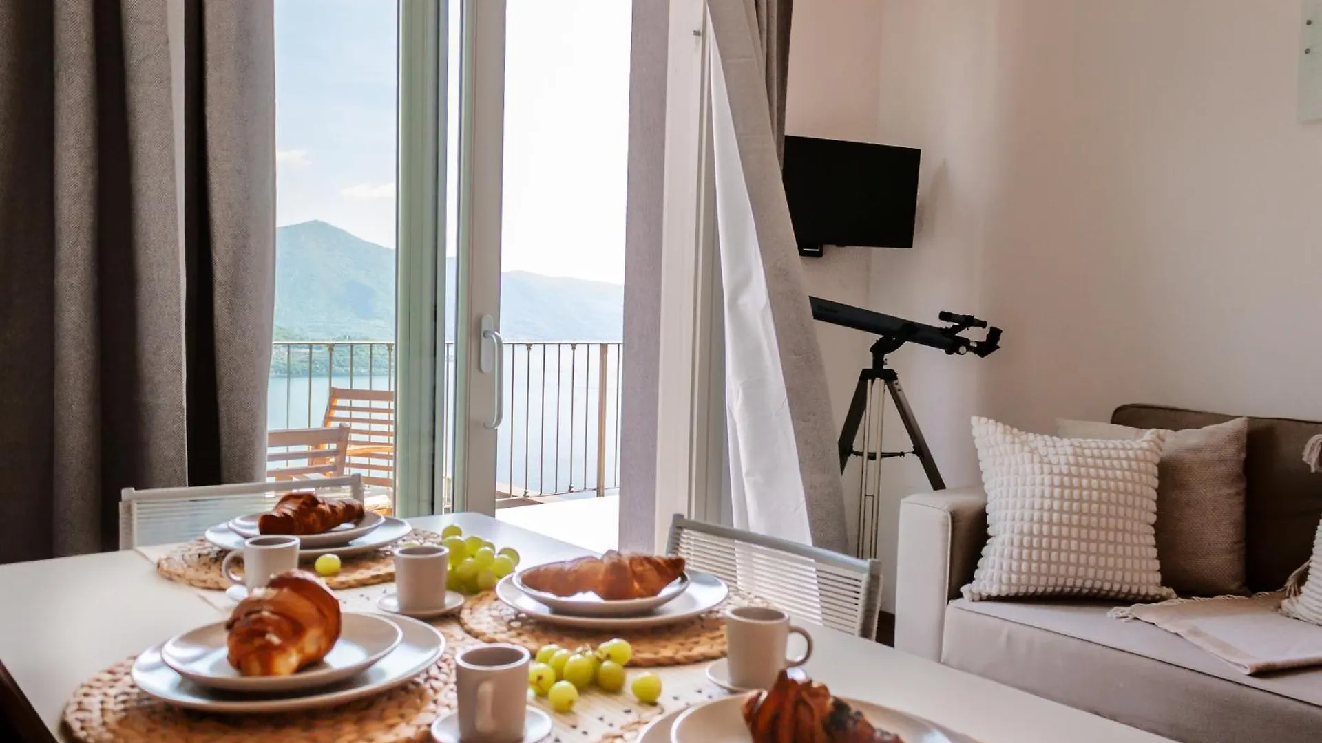 Апартаменты Lago & Sole Parzanica Италия